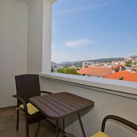 בית הארחה Art Deco Pape